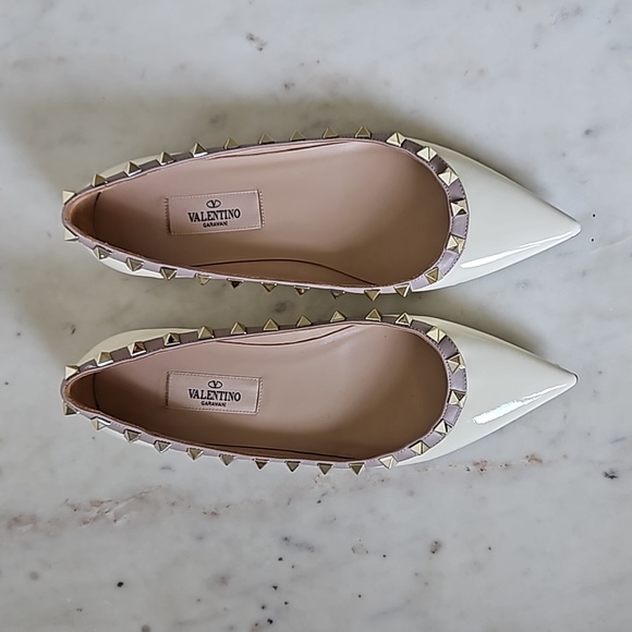 Valentino Shoes - VALENTINO: Ivory patent leather rockstud ballet flats